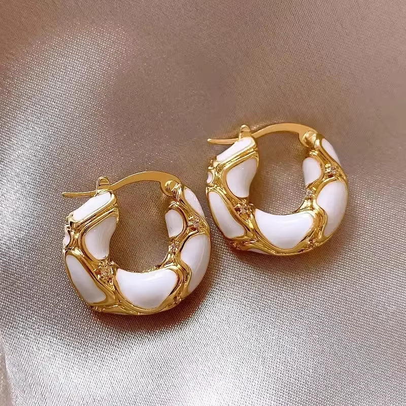 Women’s Statement Hoop Earrings