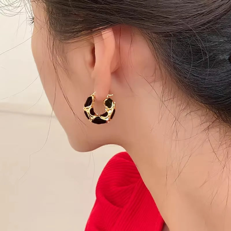 Women’s Statement Hoop Earrings