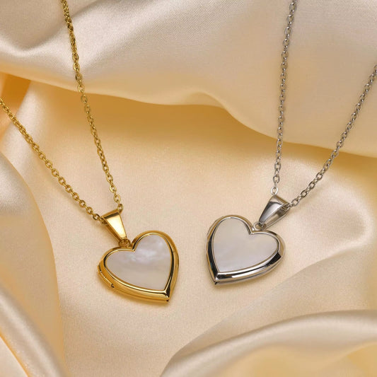 Openable Heart Pendant Necklace