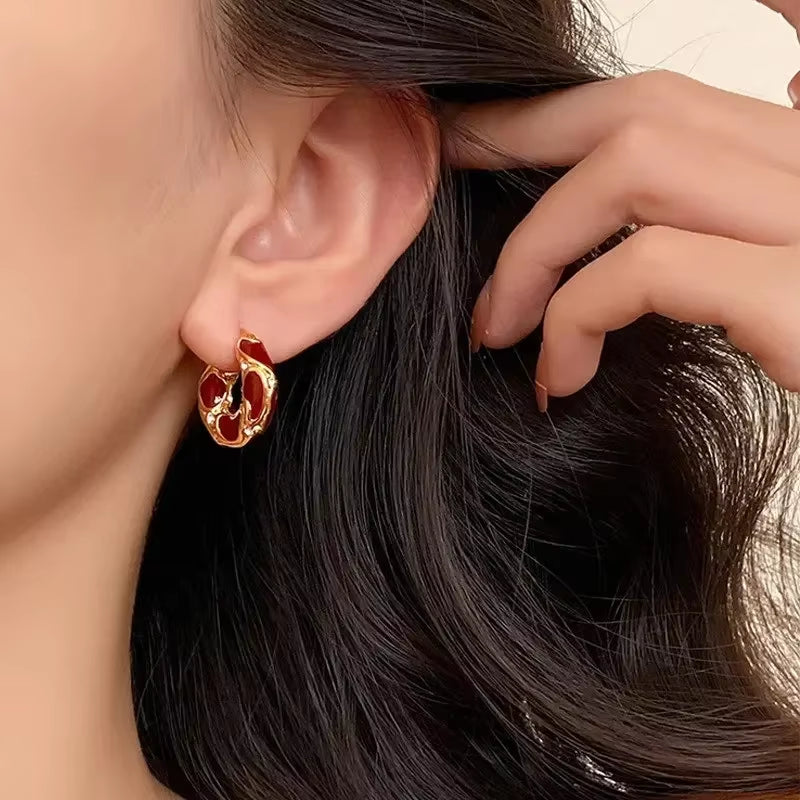 Women’s Statement Hoop Earrings