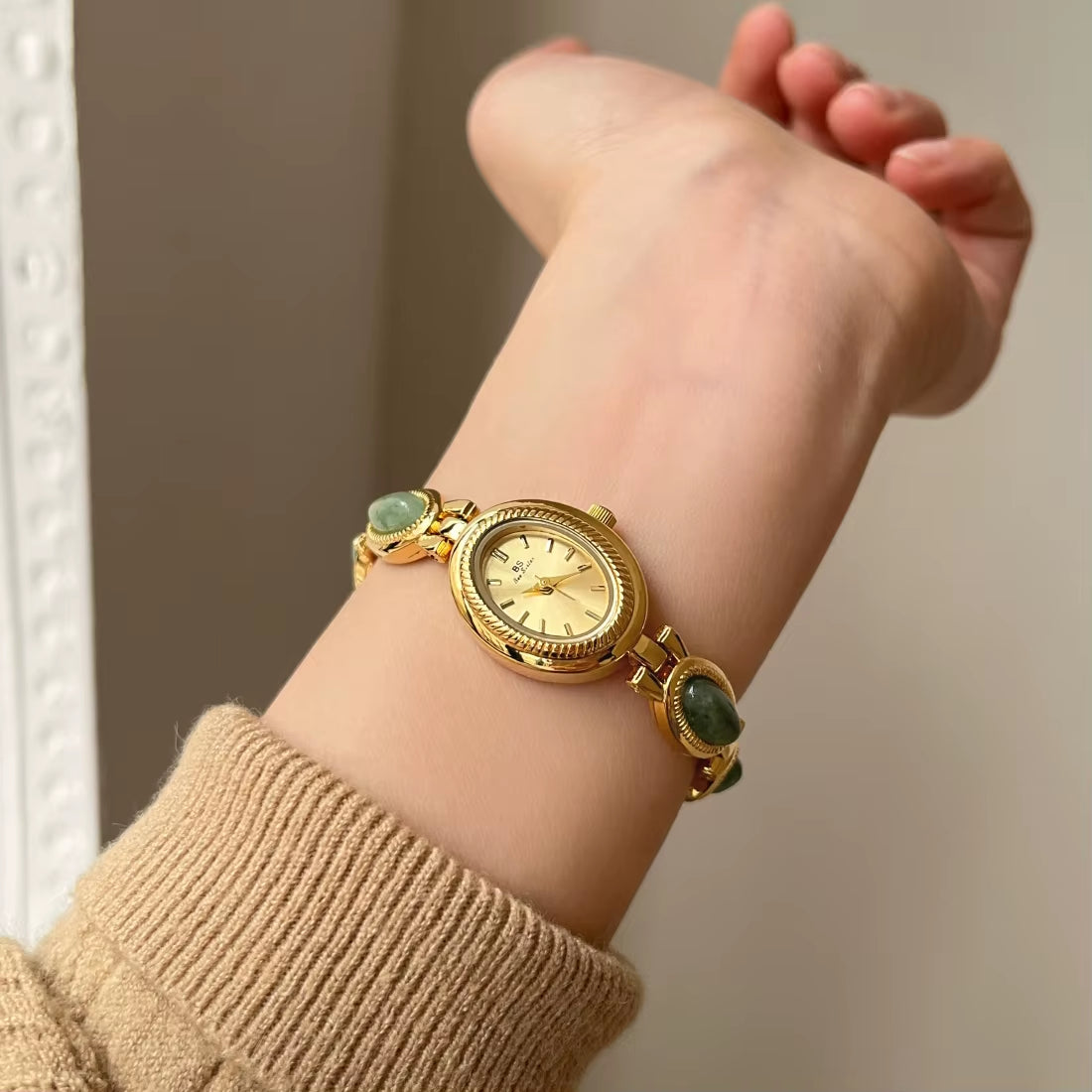 Elegant Jade Bracelet Watch